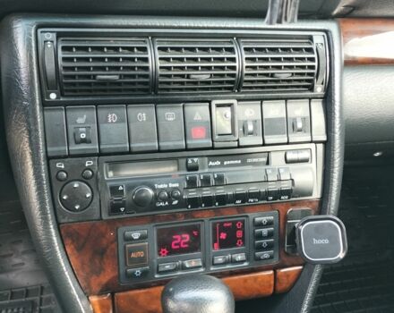 Зеленый Ауди А6, объемом двигателя 2.6 л и пробегом 298 тыс. км за 3700 $, фото 7 на Automoto.ua