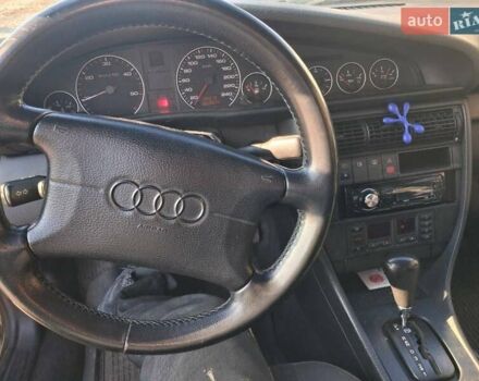Зелений Ауді А6, об'ємом двигуна 2.46 л та пробігом 343 тис. км за 3000 $, фото 7 на Automoto.ua