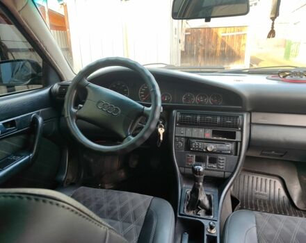 Зелений Ауді А6, об'ємом двигуна 2 л та пробігом 300 тис. км за 3300 $, фото 2 на Automoto.ua