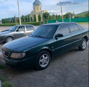 Зеленый Ауди А6, объемом двигателя 2.6 л и пробегом 320 тыс. км за 1350 $, фото 4 на Automoto.ua