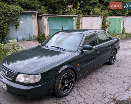 Зеленый Ауди А6, объемом двигателя 2.6 л и пробегом 380 тыс. км за 3500 $, фото 3 на Automoto.ua