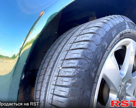 Зеленый Ауди А6, объемом двигателя 2.4 л и пробегом 220 тыс. км за 4500 $, фото 7 на Automoto.ua