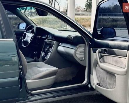 Зеленый Ауди А6, объемом двигателя 2.6 л и пробегом 407 тыс. км за 4000 $, фото 13 на Automoto.ua