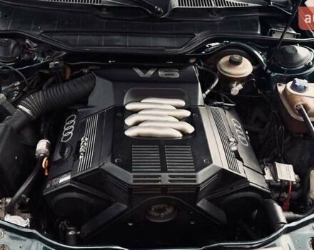 Зеленый Ауди А6, объемом двигателя 2.6 л и пробегом 407 тыс. км за 4000 $, фото 8 на Automoto.ua