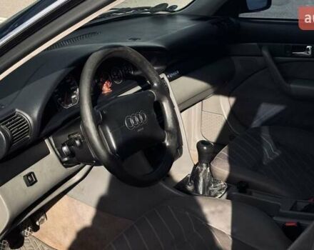 Зеленый Ауди А6, объемом двигателя 2.6 л и пробегом 407 тыс. км за 4000 $, фото 11 на Automoto.ua