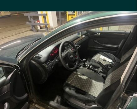 Зеленый Ауди А6, объемом двигателя 2.4 л и пробегом 300 тыс. км за 2900 $, фото 2 на Automoto.ua