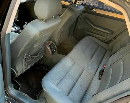 Зелений Ауді А6, об'ємом двигуна 2.4 л та пробігом 0 тис. км за 3200 $, фото 6 на Automoto.ua