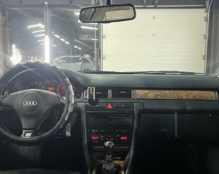 Зеленый Ауди А6, объемом двигателя 2.8 л и пробегом 326 тыс. км за 2900 $, фото 6 на Automoto.ua