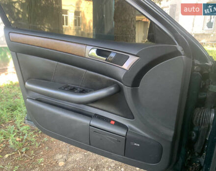 Зеленый Ауди А6, объемом двигателя 2.4 л и пробегом 503 тыс. км за 3100 $, фото 10 на Automoto.ua