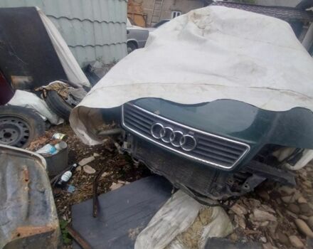 Зеленый Ауди А6, объемом двигателя 1.8 л и пробегом 200 тыс. км за 1600 $, фото 4 на Automoto.ua