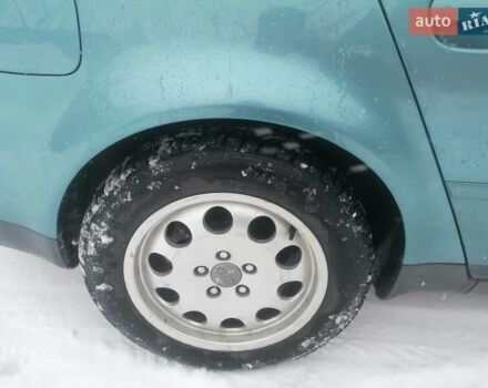 Зеленый Ауди А6, объемом двигателя 2.4 л и пробегом 300 тыс. км за 4900 $, фото 4 на Automoto.ua