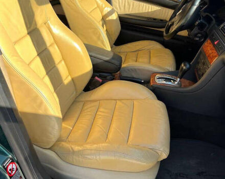 Зеленый Ауди А6, объемом двигателя 2.5 л и пробегом 479 тыс. км за 3400 $, фото 7 на Automoto.ua