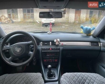 Ауді А6 1999 у Радомышле на Automoto.ua Зелений Ауді А6, об'ємом двигуна 1.8 л та пробігом 335 тис. км за 4000 $, фото 7 на Automoto.ua