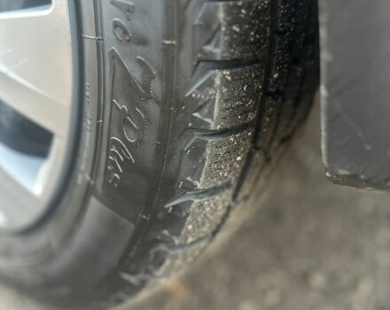 Зелений Ауді А6, об'ємом двигуна 2.4 л та пробігом 250 тис. км за 1750 $, фото 12 на Automoto.ua