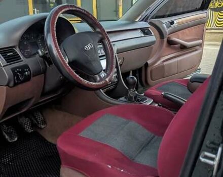 Зеленый Ауди А6, объемом двигателя 1.8 л и пробегом 370 тыс. км за 4500 $, фото 2 на Automoto.ua
