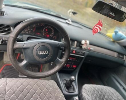 Ауді А6 1999 у Радомышле на Automoto.ua Зелений Ауді А6, об'ємом двигуна 1.8 л та пробігом 335 тис. км за 4000 $, фото 11 на Automoto.ua