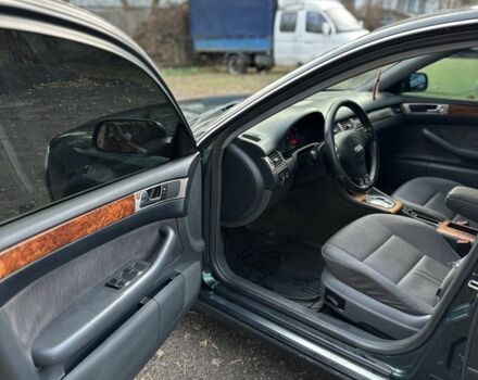 Зелений Ауді А6, об'ємом двигуна 2.4 л та пробігом 250 тис. км за 1750 $, фото 11 на Automoto.ua