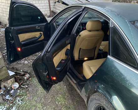Зеленый Ауди А6, объемом двигателя 2.4 л и пробегом 300 тыс. км за 2200 $, фото 3 на Automoto.ua