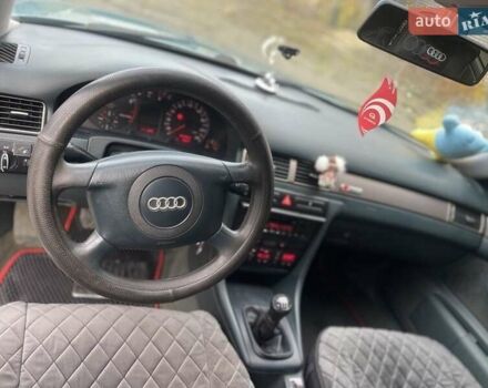 Ауді А6 1999 у Радомышле на Automoto.ua Зелений Ауді А6, об'ємом двигуна 1.8 л та пробігом 335 тис. км за 4000 $, фото 10 на Automoto.ua