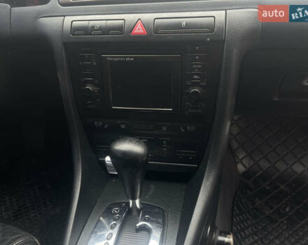 Зеленый Ауди А6, объемом двигателя 2.5 л и пробегом 369 тыс. км за 2850 $, фото 4 на Automoto.ua