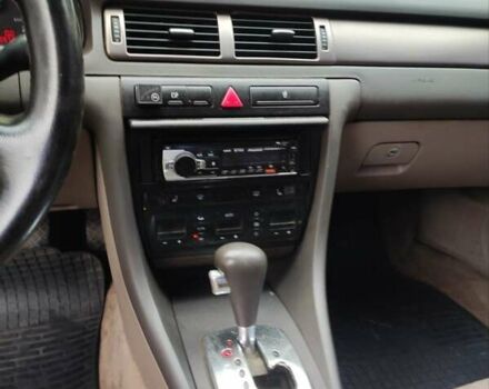 Зелений Ауді А6, об'ємом двигуна 2.4 л та пробігом 413 тис. км за 3800 $, фото 3 на Automoto.ua