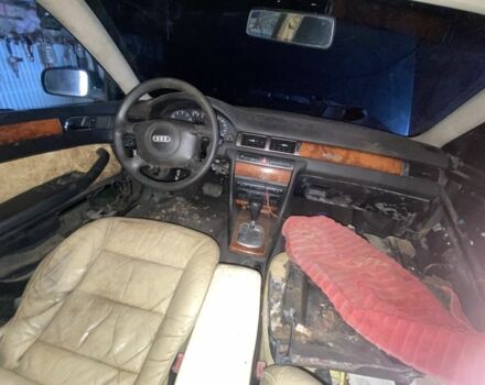 Зелений Ауді А6, об'ємом двигуна 2.4 л та пробігом 203 тис. км за 999 $, фото 2 на Automoto.ua