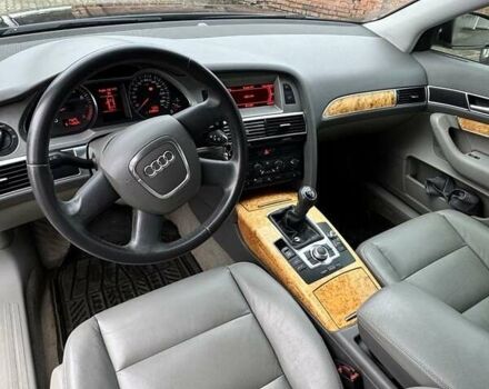 Зеленый Ауди А6, объемом двигателя 2.4 л и пробегом 240 тыс. км за 8500 $, фото 5 на Automoto.ua