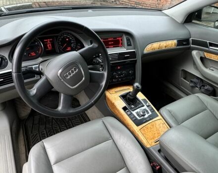 Зеленый Ауди А6, объемом двигателя 2.4 л и пробегом 240 тыс. км за 8500 $, фото 6 на Automoto.ua