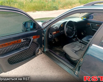 Зеленый Ауди А6, объемом двигателя 2.8 л и пробегом 452 тыс. км за 3500 $, фото 6 на Automoto.ua