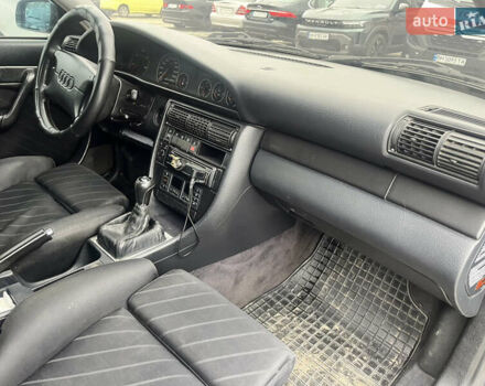 Зеленый Ауди А6, объемом двигателя 2.46 л и пробегом 520 тыс. км за 4200 $, фото 5 на Automoto.ua