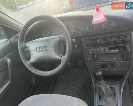 Зеленый Ауди А6, объемом двигателя 1.78 л и пробегом 500 тыс. км за 2000 $, фото 5 на Automoto.ua