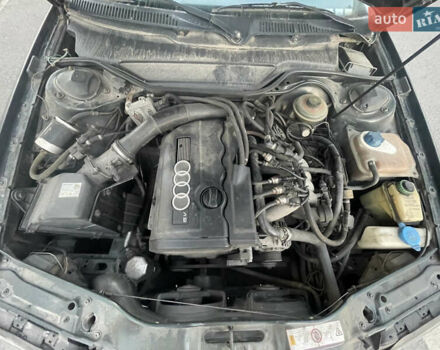 Зеленый Ауди А6, объемом двигателя 1.78 л и пробегом 500 тыс. км за 2000 $, фото 7 на Automoto.ua