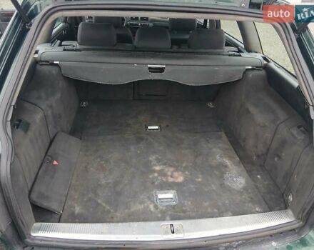 Зеленый Ауди А6, объемом двигателя 2.5 л и пробегом 400 тыс. км за 1850 $, фото 3 на Automoto.ua