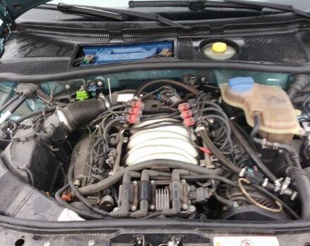 Зеленый Ауди А6, объемом двигателя 2.4 л и пробегом 443 тыс. км за 3100 $, фото 9 на Automoto.ua