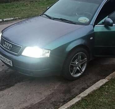 Зелений Ауді А6, об'ємом двигуна 2.4 л та пробігом 400 тис. км за 3000 $, фото 1 на Automoto.ua
