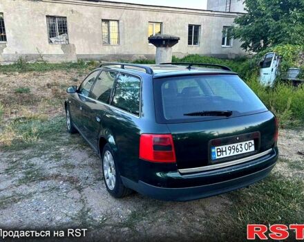 Зеленый Ауди А6, объемом двигателя 2.5 л и пробегом 400 тыс. км за 3000 $, фото 1 на Automoto.ua