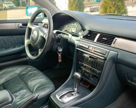 Зеленый Ауди А6, объемом двигателя 2.5 л и пробегом 500 тыс. км за 3000 $, фото 6 на Automoto.ua