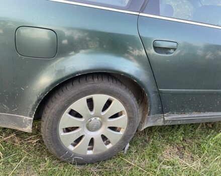 Зеленый Ауди А6, объемом двигателя 2.5 л и пробегом 350 тыс. км за 3800 $, фото 4 на Automoto.ua