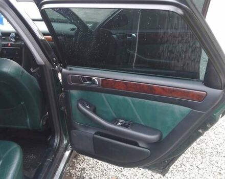 Зеленый Ауди А6, объемом двигателя 2.5 л и пробегом 313 тыс. км за 4900 $, фото 12 на Automoto.ua