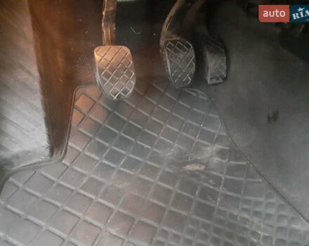 Зелений Ауді А6, об'ємом двигуна 2.5 л та пробігом 320 тис. км за 5500 $, фото 13 на Automoto.ua