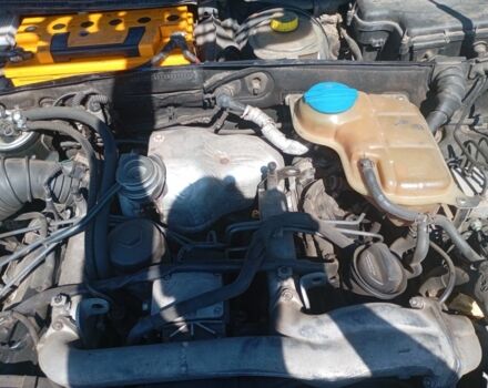 Зелений Ауді А6, об'ємом двигуна 0 л та пробігом 300 тис. км за 2000 $, фото 1 на Automoto.ua