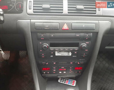 Зелений Ауді А6, об'ємом двигуна 2.5 л та пробігом 320 тис. км за 5500 $, фото 10 на Automoto.ua