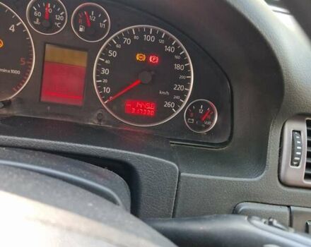 Зеленый Ауди А6, объемом двигателя 2.5 л и пробегом 319 тыс. км за 4200 $, фото 8 на Automoto.ua