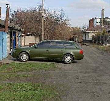 Ауди А6 1996 в Днепре (Днепропетровске) на Automoto.ua Зеленый Ауди А6, объемом двигателя 0 л и пробегом 390 тыс. км за 2050 $, фото 1 на Automoto.ua