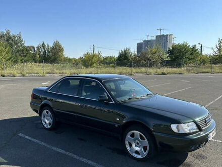 Зеленый Ауди А6, объемом двигателя 2.6 л и пробегом 458 тыс. км за 4200 $, фото 1 на Automoto.ua