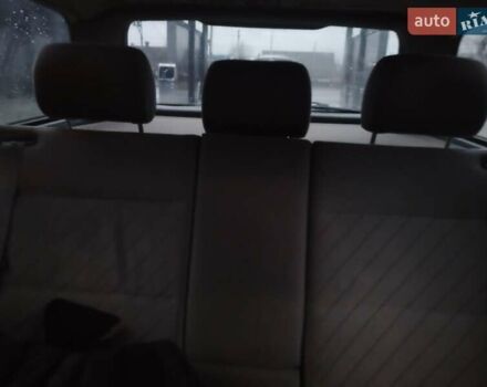 Зеленый Ауди А6, объемом двигателя 2.6 л и пробегом 330 тыс. км за 4000 $, фото 1 на Automoto.ua