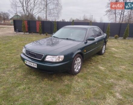 Зеленый Ауди А6, объемом двигателя 2.46 л и пробегом 350 тыс. км за 2900 $, фото 1 на Automoto.ua