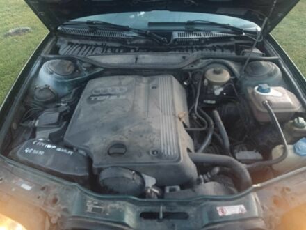 Зеленый Ауди А6, объемом двигателя 2.5 л и пробегом 480 тыс. км за 2024 $, фото 1 на Automoto.ua