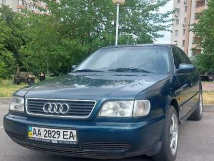 Зеленый Ауди А6, объемом двигателя 2.6 л и пробегом 303 тыс. км за 3599 $, фото 1 на Automoto.ua
