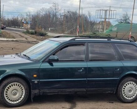 Зеленый Ауди А6, объемом двигателя 2.5 л и пробегом 455 тыс. км за 2000 $, фото 1 на Automoto.ua